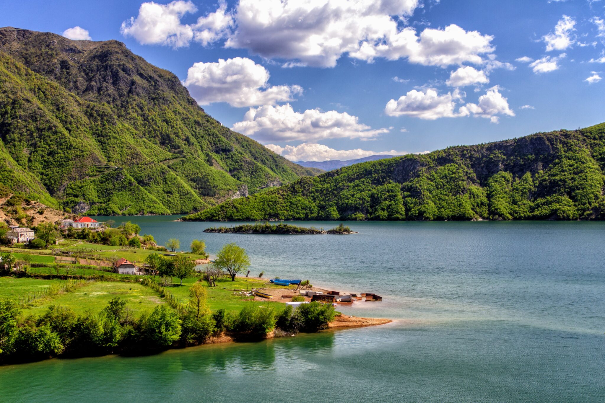 Progress of Bitcoin Mining in Albania&rsquo;s Economy